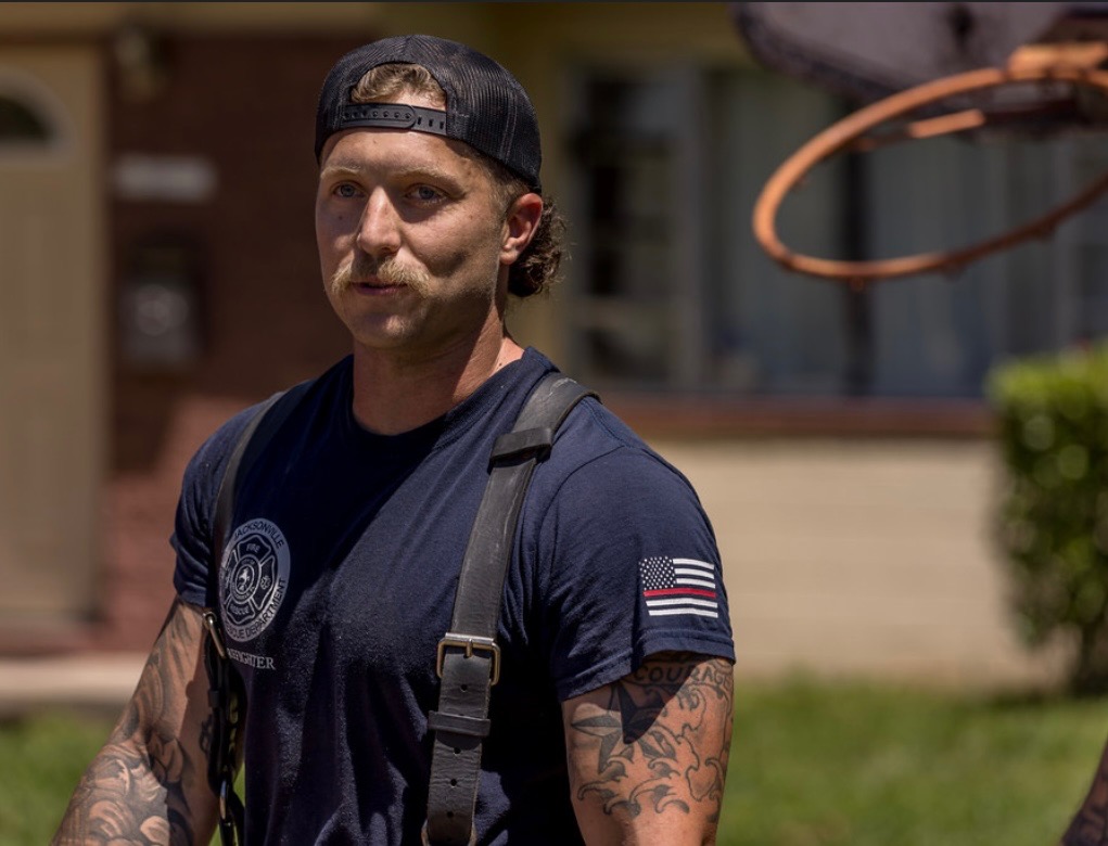 Jacksonville Florida land clearing, landscaping, tree removal and site prep service.